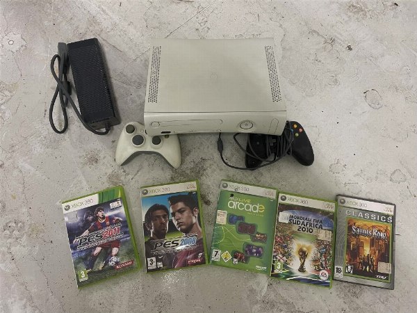 Xbox, Blu-ray players and TV  - Controlled liquidation 4/2023 - Verona Law Court - Sale 4