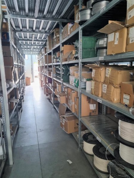 Magazzino materiale elettrico - Fall. 122/2021 - Trib. di Firenze - Vendita 5