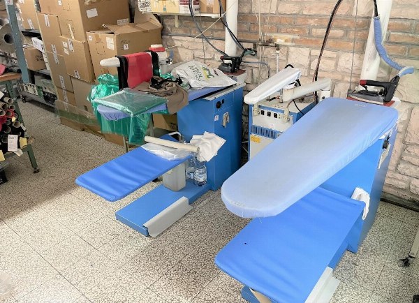 Clothing - Machinery and equipment - Bank. 52/2022 - Rovigo L.C. - Sale 4