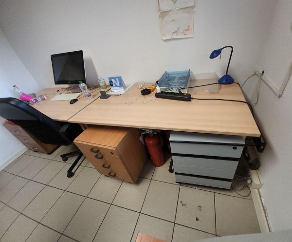 Arredi e attrezzature ufficio - Liq.giud. 1/2022 - Vendita 2