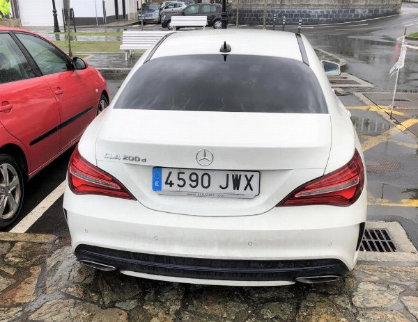 Mercedes CLA 200d con portapacchi Evospace - Trib. n. 2 di La Coruña