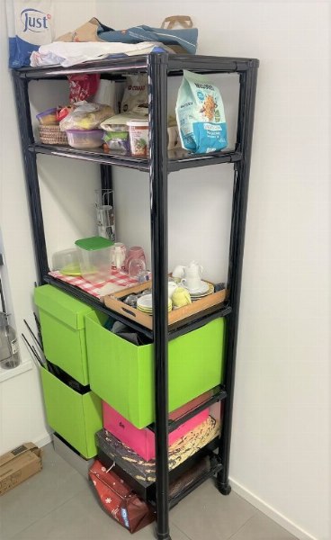 Bancone reception e scaffalature - Liquidazione Privata - Vendita 2