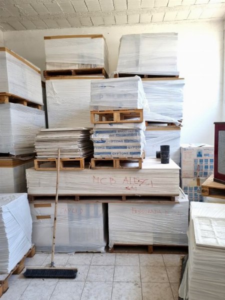Plasterboard panels - Office furniture - Jud. Liq. 11/2023 - Spoleto law court