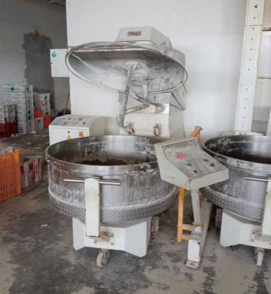 Bakery machinery and equipment - Bank. 38/2022 - Perscara law court - Sale 4