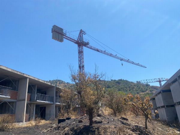 Gru a Torre Alfa - Minipala e prefabbricato - Liquidazione Giudiziale n. 11/2022 - Tribunale di Catania