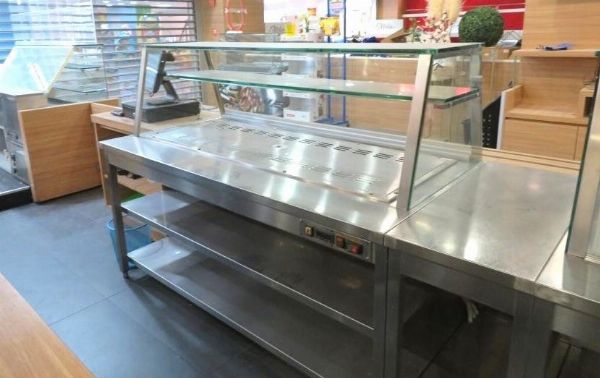 Catering - Furnishings and equipment - Bank. 17/2022 - Napoli Nord L.C. - Sale 5