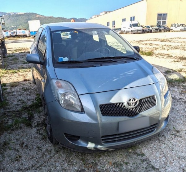 Toyota Yaris - Beni Strumentali da Leasing - Intrum Italy S.p.A 