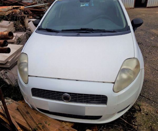 Gru a torre - Automobili - Fall. 50/2022 - Trib. di Latina