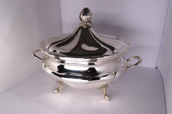 Platería: cubiertos, bandejas y cuadros religiosos - Juzgado n. 1 de A Coruña - Venta 2