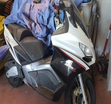 Auto's FIAT en Aprilia scooters - Motorbootkar - Amm.153/2021 MP Catanzaro 24710/2018 Gip Roma - Verkoop 5