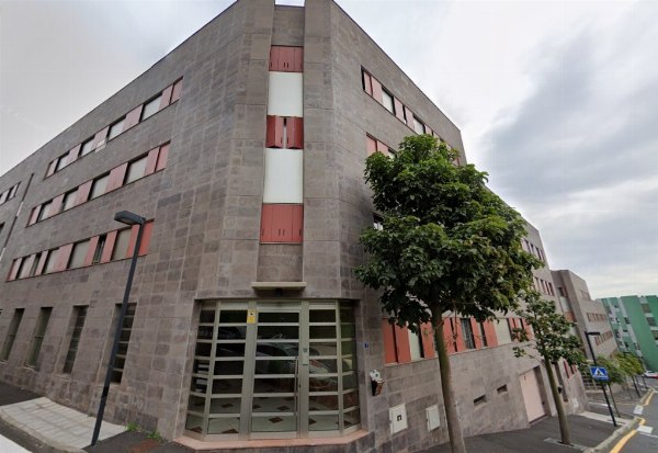 Immobili a Santa Cruz de Tenerife e Las Palmas de Gran Canaria - Spagna - Trib. N.17 di Madrid