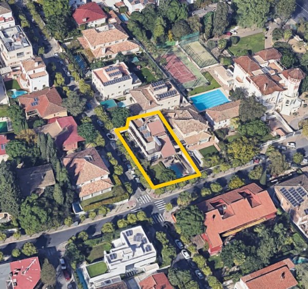 Villa nel quartiere Heliópolis di Siviglia - Spagna - Trib. N.1 di Siviglia