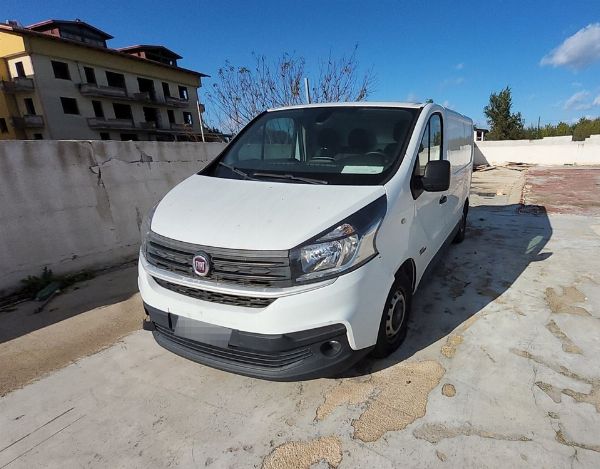 Fourgon Isolé FIAT Talento 120 Multijet - Liquidation Judiciaire n. 15/2023 - Tribunal de Naples Nord - Vente 3