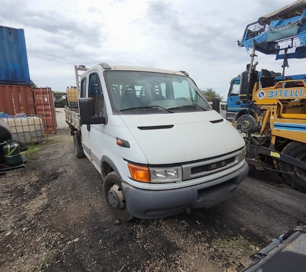 Mini Graafmachine Hitachi Zaxis - FIAT IVECO 35C13 en Hamm Wals - Faillissement 17/2019 - Rechtbank van Barcellona Pozzo di Gott