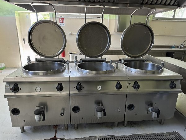 Catering equipment and FIAT Ducato - Jud. Adm. 4456/13 - Catanzaro Law Court  - Sale 2