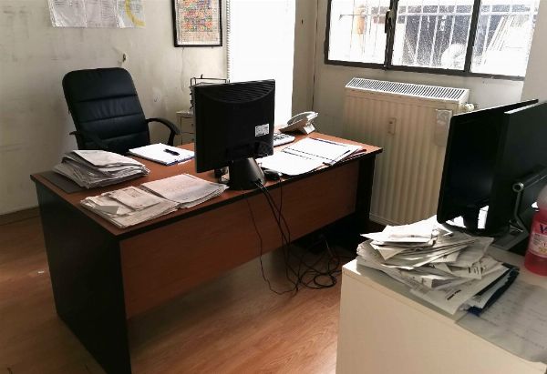 Mobilier et équipements de bureau - Traceur - Faill. n. 258/2022 - Tribunal de Rome - Vente 7