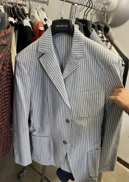 N. 596 Items of various types of clothing - Judical Clearance n. 29/2023 - Rovigo Law Court