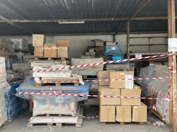 Lager af byggematerialer og sanitetsartikler - Retlig likvidation nr. 73/2023 - Ret. i Napoli - Salg 6