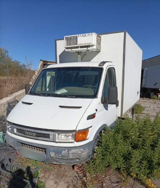 Vehicles - FIAT, BMW, IVECO and Peugeot - Bank. 13/2018 - Caltanissetta L.C. 