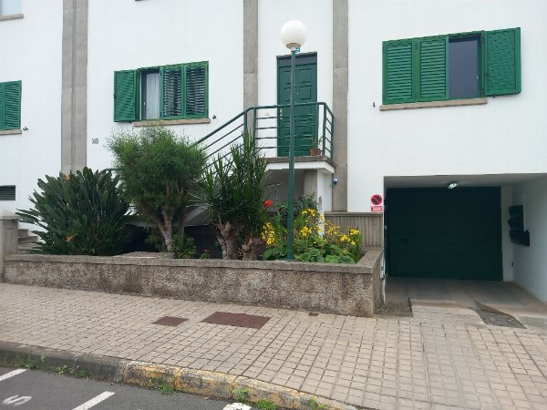 Terreni, locali commerciali e parcheggi a Las Palmas de Gran Canaria - Tribunale commerciale n. 1 di Las Palmas