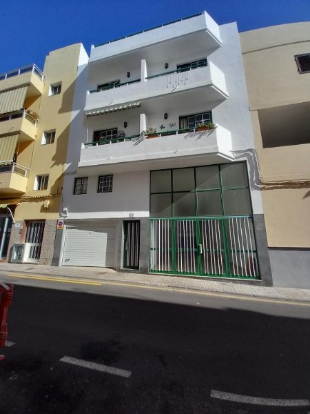 Appartamento a Alcalá, Guía de Isora, Santa Cruz de Tenerife - Tribunale n. 2 di Tenerife