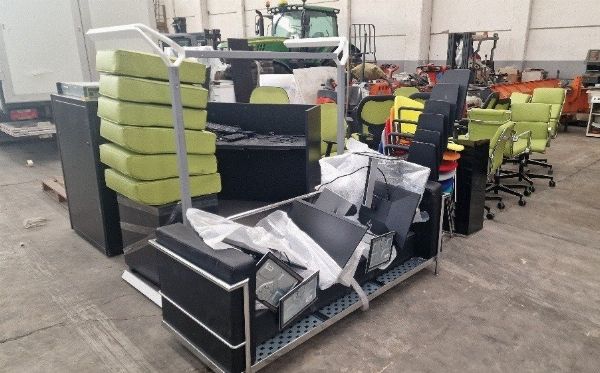 Sedute per ufficio - Divano, poltrona e sedie - beni strumentali provenienti da leasing - Vendita 5