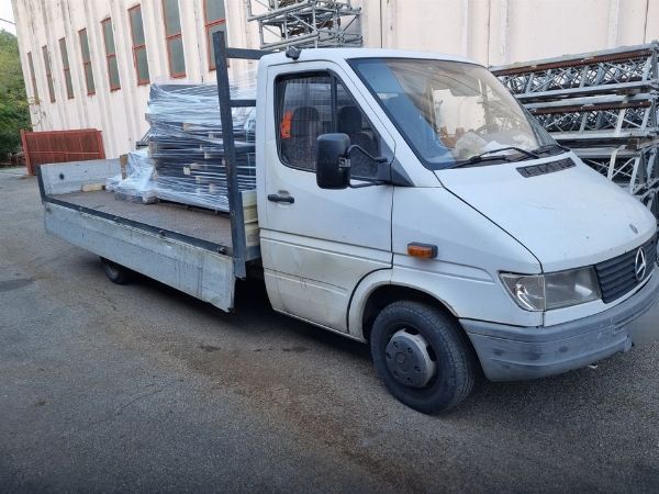 Motorová vozidla - Stroje a nářadí - Soudní likvidace č. 31/2023 - Soud v Sieně - Prodej 2