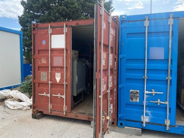 Container ingerichte containers en apparatuur en werkmaterialen - Liq. Giud. n. 37/2023 - Rechtbank van Syracuse