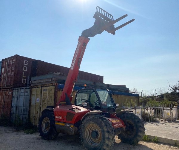 Heftruck Manitou en auto's - Lasapparatuur - Kantoorinrichting en kantoormeubilair - LG 37/2023 - Rechtbank Siracusa