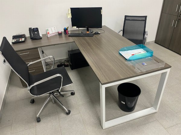 Manitou lift and cars - Welding equipment - Office furniture and equipment - Jud. Clear. n. 37/2023 - Siracusa Law Court