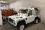 Land Rover Defender 1