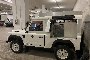 Land Rover Defender 4