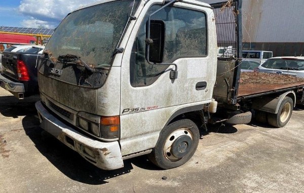 Autocarro Isuzu P35.04 - Beni Strumentali da Leasing - Intrum Italy S.p.A - Vendita 2