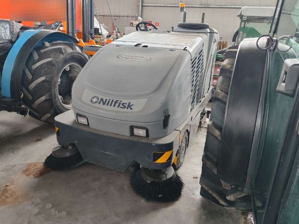 Lavapavimenti Nilfisk CR1200 - beni strumentali provenienti da leasing - Vendita 5