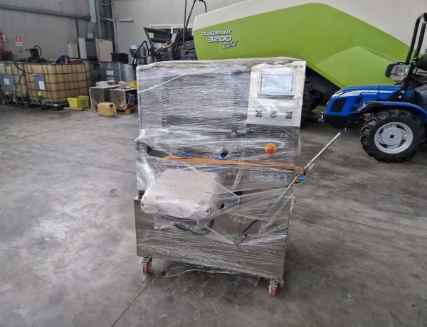 Machinery for the Food Industry - Biscuit Packaging and Molding Machine - capital goods from leasing