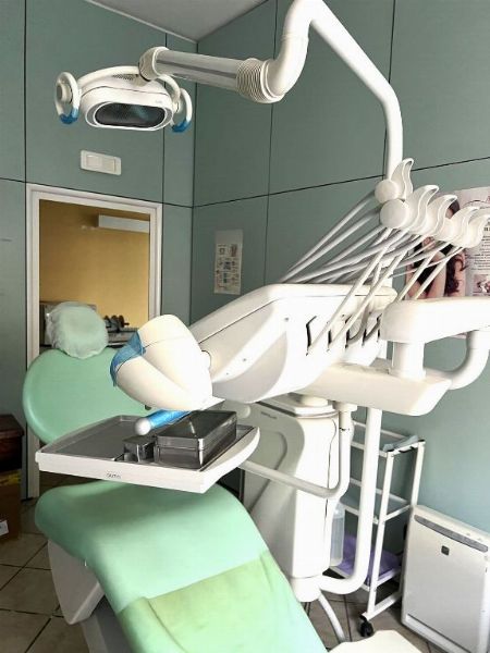 Attrezzature e arredi pi' studio dentistico - Liquidazione Controllata n. 8/2023 - Tribunale di Brescia