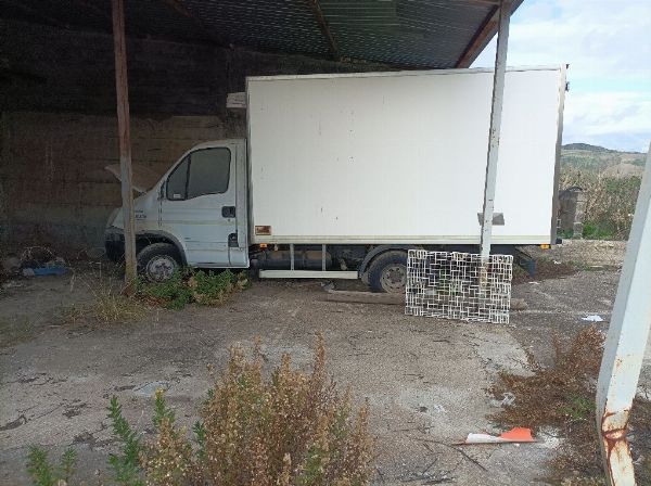 Ψυκτικά Φορτηγά - IVECO 65C/E4 και FIAT Doblò - Πτώχευση 13/2018 - Δικαστήριο Καλτανισσέτα - Πώληση 5