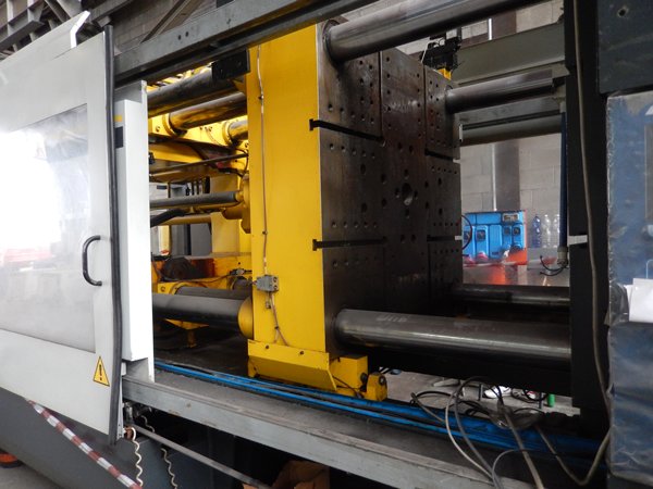 Pressa Oima HX 550-6500 - FIAT Doblò - Fallimento n. 159/2022 - Tribunale di Torino