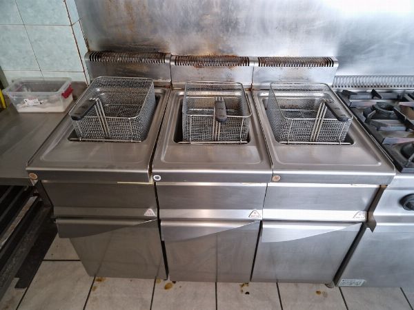 Attrezzature e arredi per la ristorazione - Amm. Giud. 45/2022 - Misure di Prevenzione - Tribunale di Catania - Vendita 3