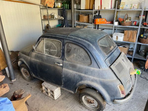 Колекция от "Тополино", "Трибуна Иллюстрата" и "Неделя на Кориера - FIAT 500 - Контролирана Ликвидация 29/2024 - Съд на Верона