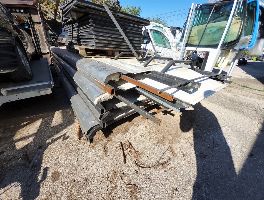 Pojazdy, części zamienne do pojazdów i autobusów