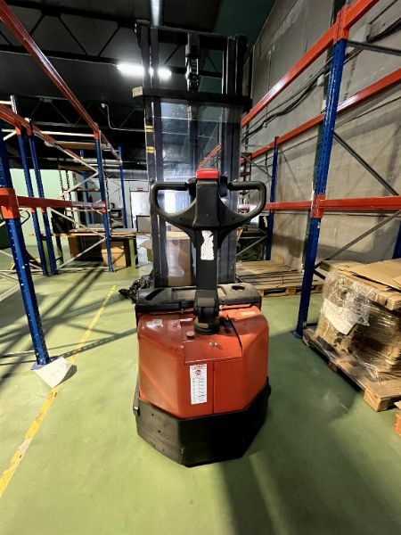 Mobiliario Almacén y de Oficina - Material Logística - Componentes Electrónicos - Juzgado de lo Mercantil Nº 1 de Málaga
