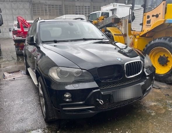 BMW X5 - Lease Assets - Intrum Italy S.p.A