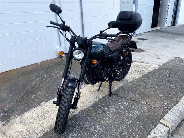 Ciężarówka VOLVO i motocykl Hispania w Granadzie - Sąd Gospodarczy nr 2 w Granadzie