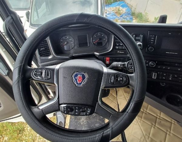 Trattore stradale Scania - Beni Strumentali da Leasing - Intrum Italy S.p.A 