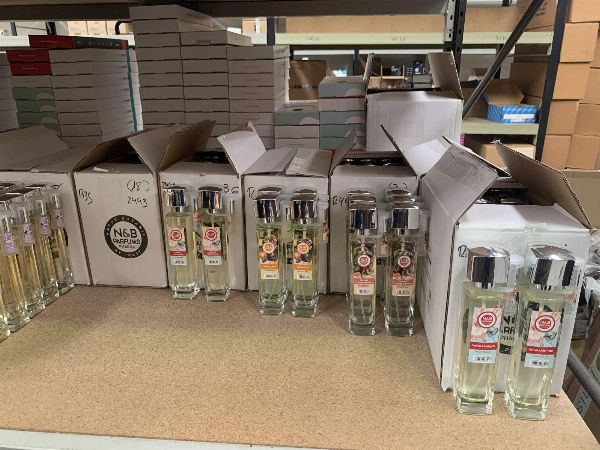 Zásoby různých kosmetických produktů, doplňků a specializované péče - Obchodní soud NN č. 2 v A Coruña