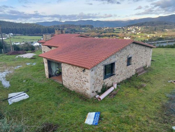 Seoska Kuća U Ortigueiri, A Coruña - Trgovački Sud br. 3. u A Coruñi
