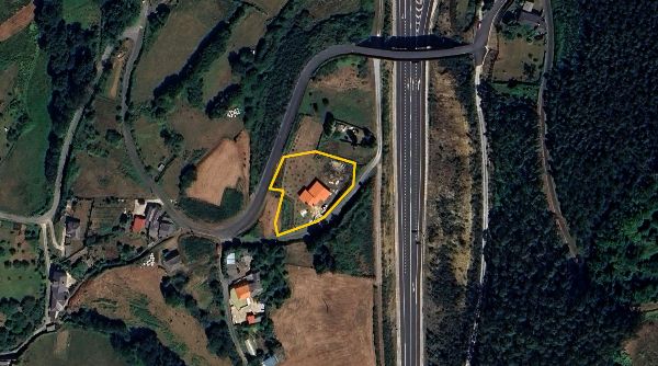 Seoska Kuća U Ortigueiri, A Coruña - Trgovački Sud br. 3. u A Coruñi