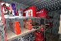 Container blu co' attrezzature varie 6