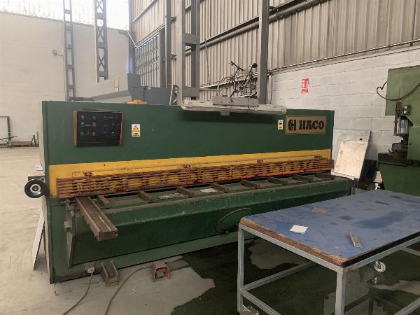 Macchinari Industriali, strumenti e mobili - Tribunale De Lo Mercantil N° 2 De Pontevedra